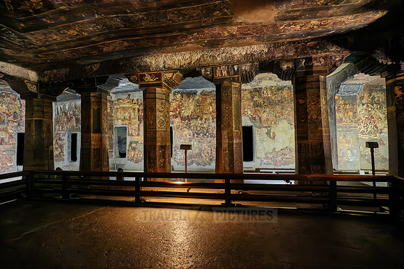 Ajanta caves, cave 17, Aurangabad