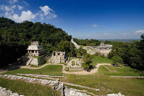 overview of Maya archaeological site Palenque