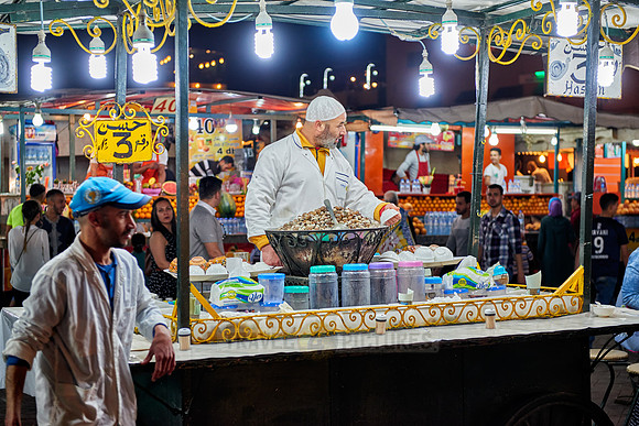 Jemaa el-Fnaa at night