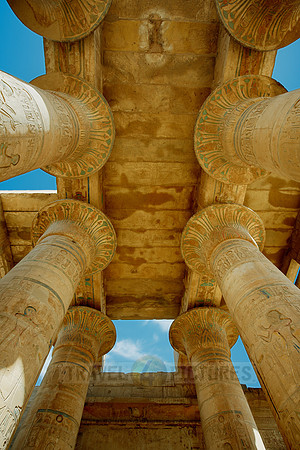 column hall