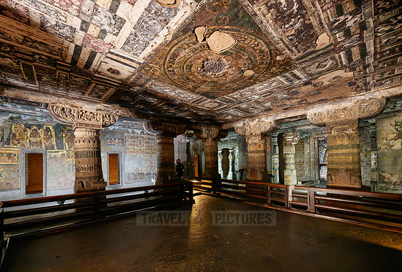 Ajanta caves, cave 2, Aurangabad
