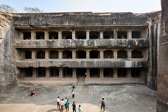 Ellora Cave 12, Do Taal, Aurangabad
