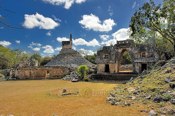 Gateway and El Mirador