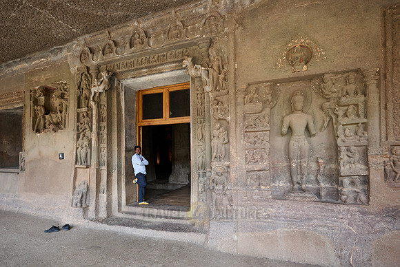 Ajanta caves, cave 4, Aurangabad