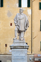 Statue of Giuseppe Garibaldi in Lucca