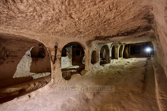 cave dwellings in Keslik Monastery