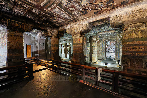 Ajanta caves, cave 2, Aurangabad