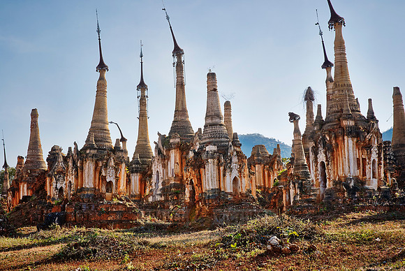 ruins of Shwe Inn Thein