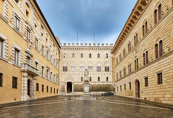Palazzo Salimbeni, Siena,