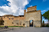 Porta San Giovanni, medieval town San Gimignano, Tuscany, Italy