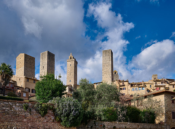 towers of medieval town San Gimignano