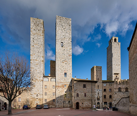 towers of medieval town San Gimignano