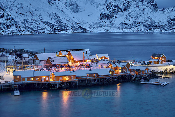 Kvalvika, Lofoten