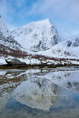mountains and winter landscape at Flakstadpollen, Flakstad,