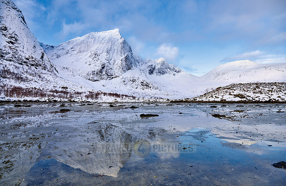 mountains and winter landscape at Flakstadpollen, Flakstad,