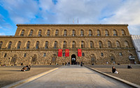 outside view of Palazzo Pitti