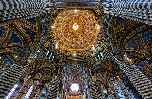interior shot of Cathedral of Siena, Duomo di Siena
