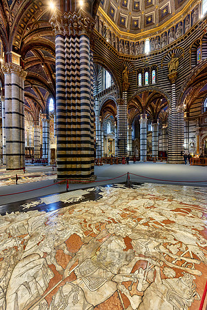 interior shot of Cathedral of Siena, Duomo di Siena