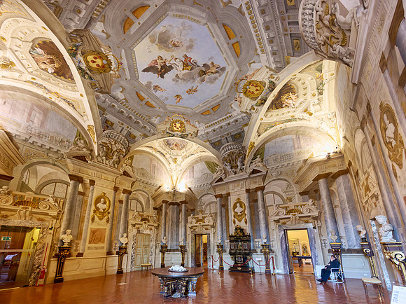 interior view of Palazzo Pitti
