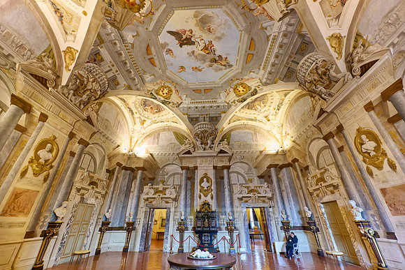 interior view of Palazzo Pitti