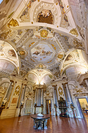interior view of Palazzo Pitti
