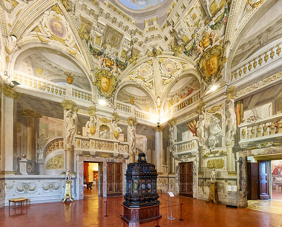 interior view of Palazzo Pitti