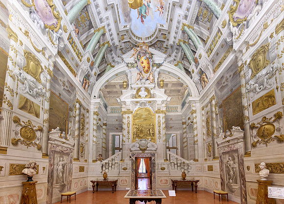 interior view of Palazzo Pitti