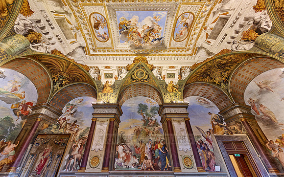 interior view of Palazzo Pitti