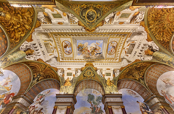 interior view of Palazzo Pitti
