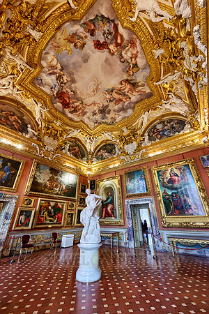 interior view of Palazzo Pitti