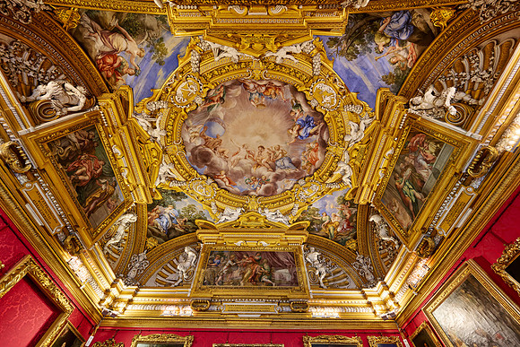 interior view of Palazzo Pitti