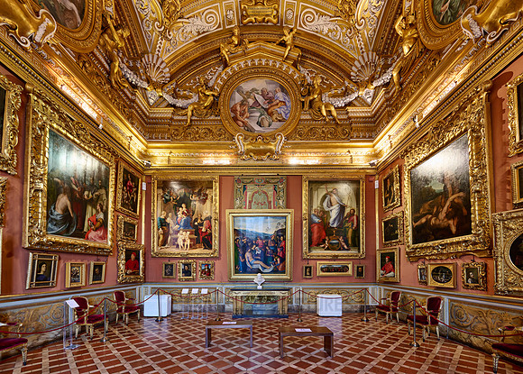 interior view of Palazzo Pitti