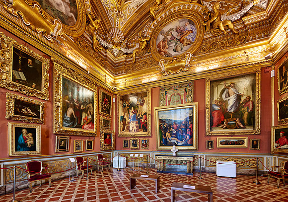 interior view of Palazzo Pitti
