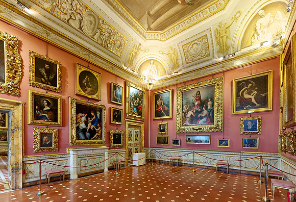 interior view of Palazzo Pitti