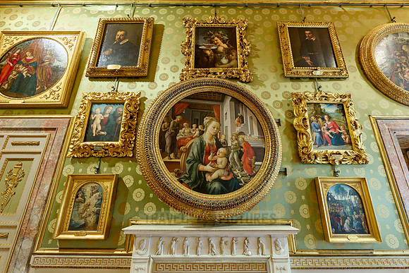 interior view of Palazzo Pitti