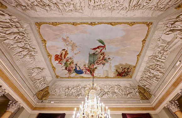 interior view of Palazzo Pitti