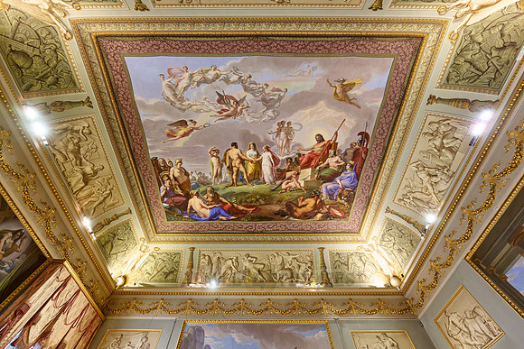 interior view of Palazzo Pitti