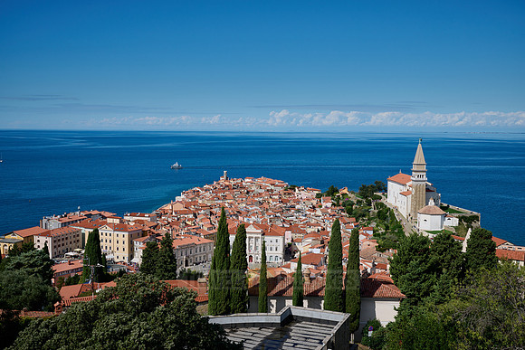 View from above onto Piran with the Mediterranean Sea behind