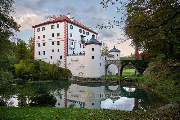 Sneznik castle, Grad Snežnik