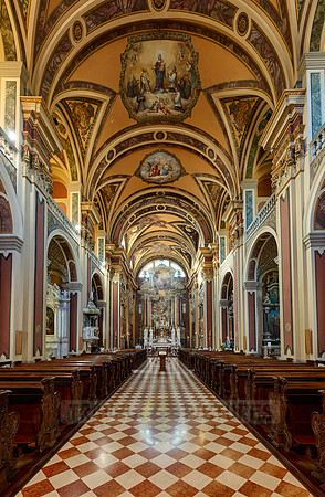 interior shot of church Chiesa di Sant'Ignazio, St Ignatius of Loyola