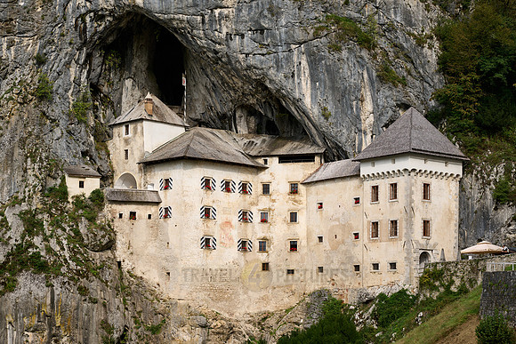 Predjama castle