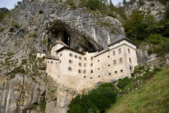Predjama castle