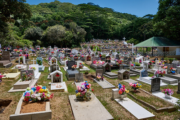 colorful cemetery of La Digue