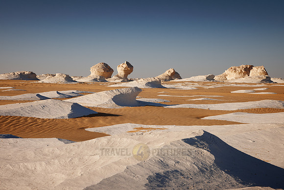 white desert near Oasis Farafra