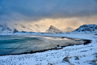 winter landscape with sea and mountains at Sandbotnen, Lofoten