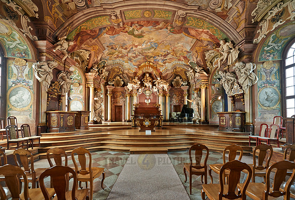 Aula Leopoldina in University