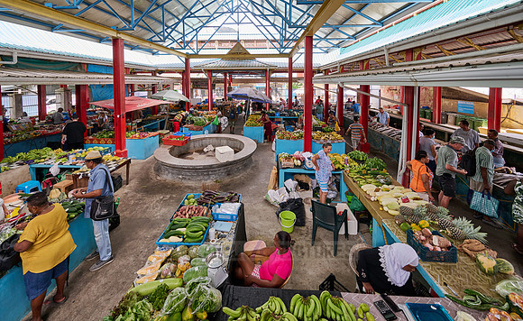 vegetable and fruit stalls on Sir Selwyn Clarke Market