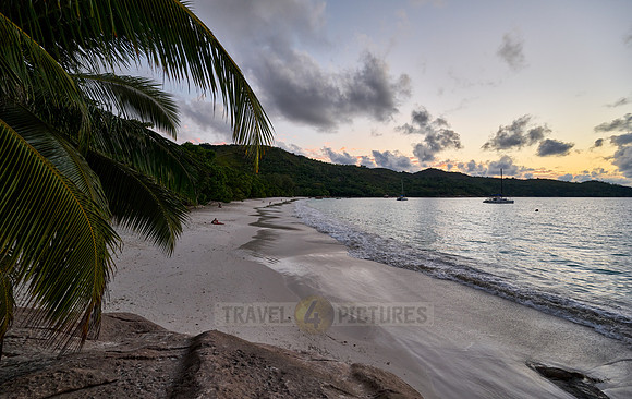 sunset at Anse Lazio