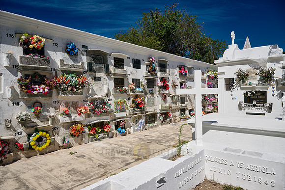 San Lázaro Cemetery, Antigua