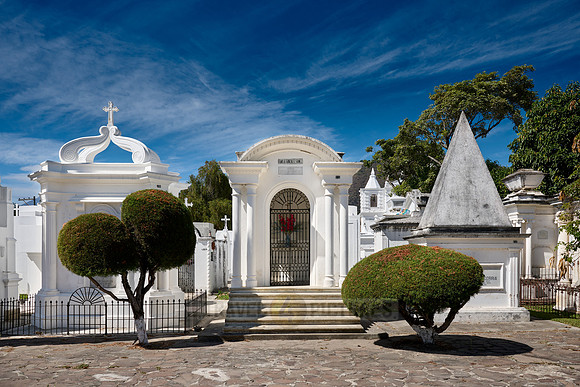San Lázaro Cemetery, Antigua